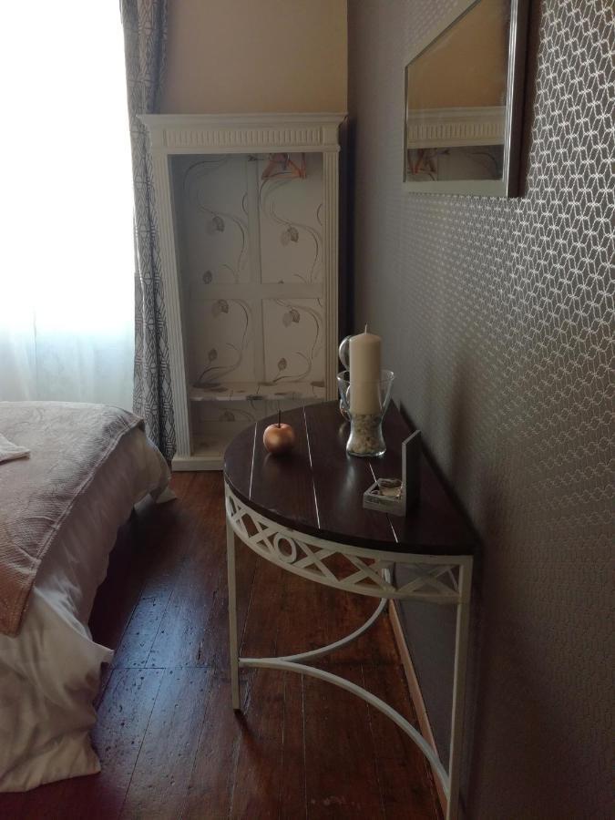 Chez Lorette Mauzé-sur-le-Mignon Dış mekan fotoğraf